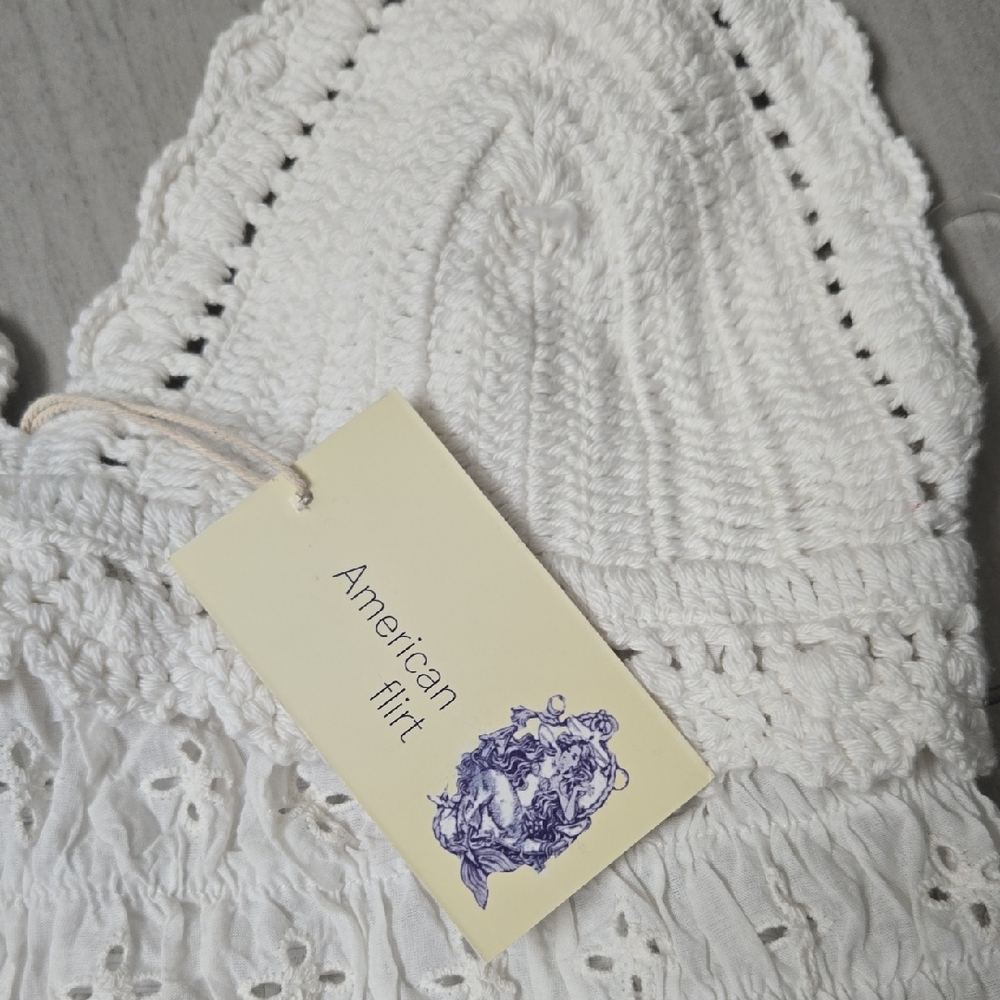 American Flirt White Crochet Tank Top - Picture 2 of 5